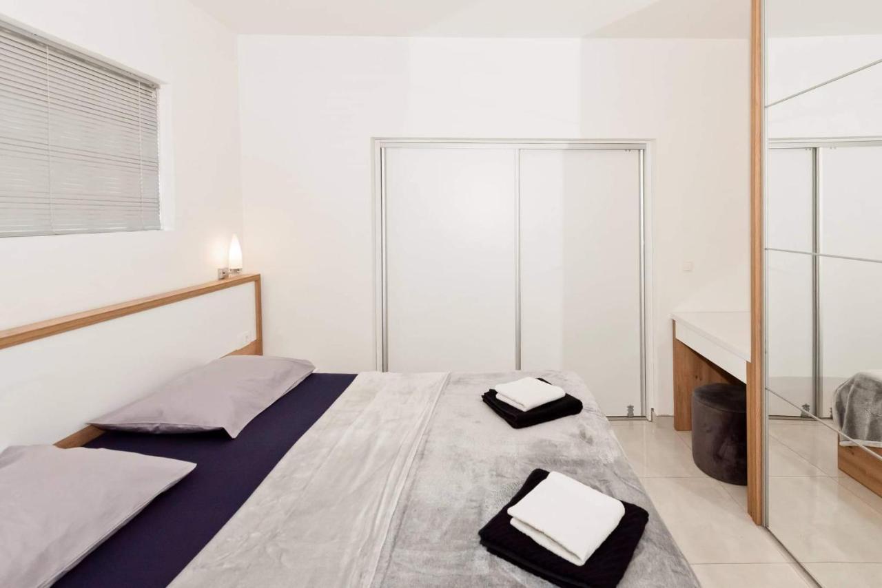 Apartment White Pearl Ražanac 외부 사진