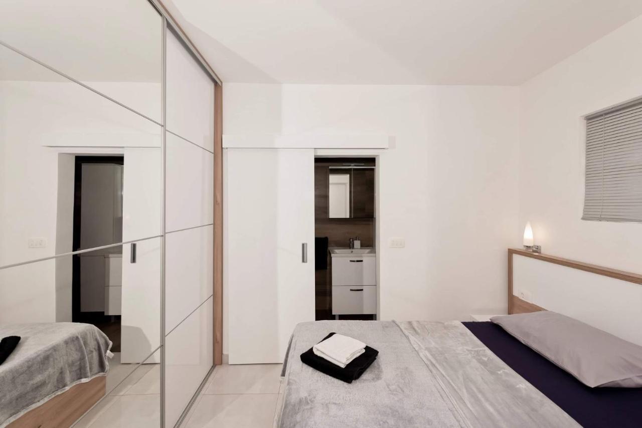 Apartment White Pearl Ražanac 외부 사진