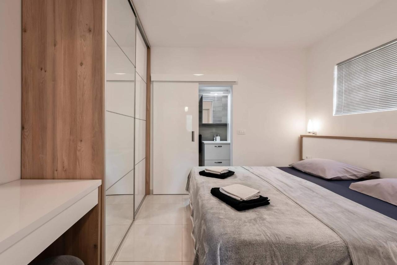 Apartment White Pearl Ražanac 외부 사진
